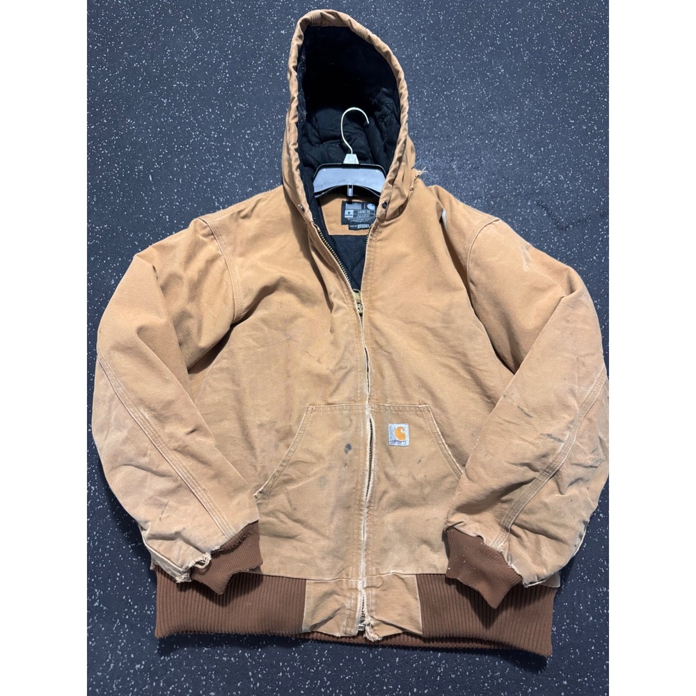 Carhartt size M